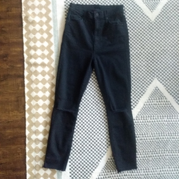 MOTHER Denim - Mother high rise skinny ankle fray black